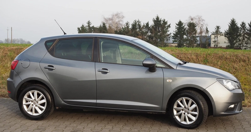 Seat Ibiza cena 24500 przebieg: 141714, rok produkcji 2013 z Pniewy małe 254